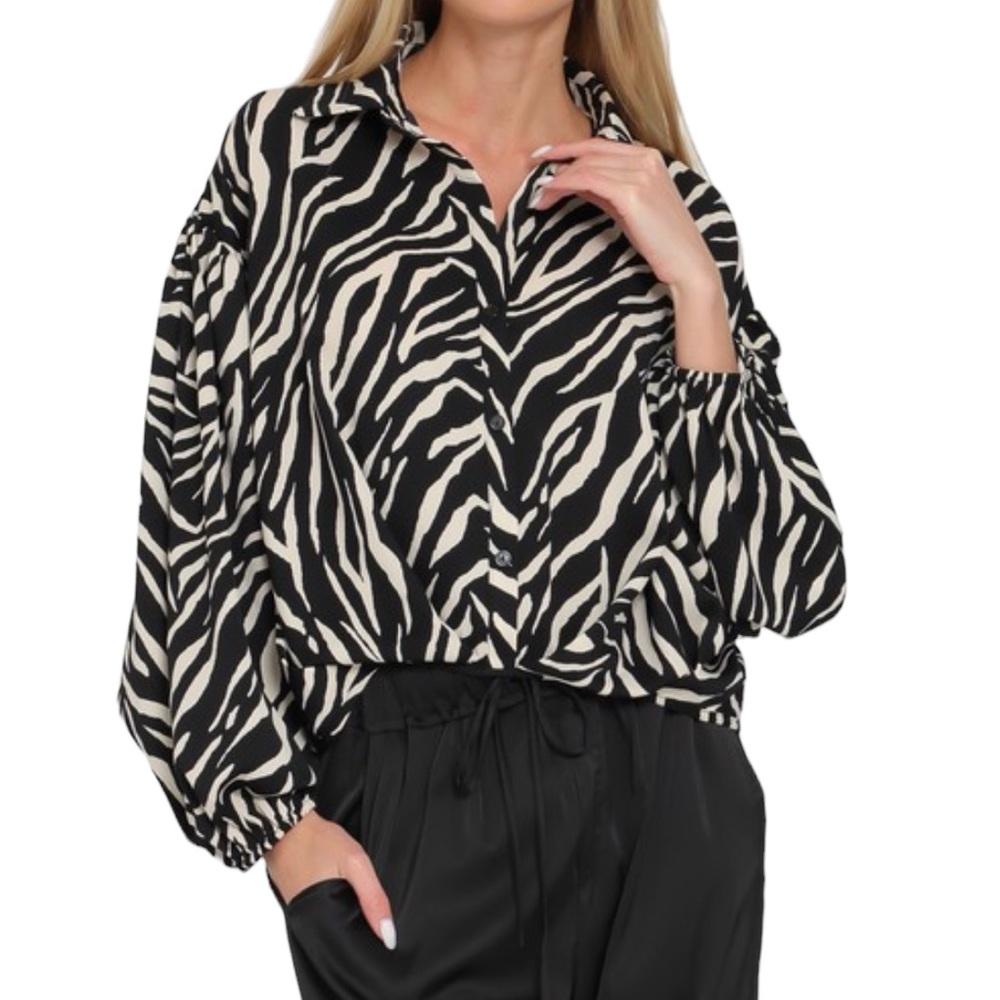 Women’s Black Multi Zebra Print Blouse NWT - (#126)